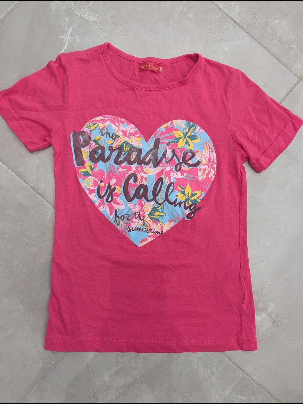 5/$20 Tissaia Basics Pink Heart T-Shirt – Girls 12Y